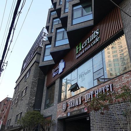 Brown Dot Hotel Changwon Eksteriør bilde