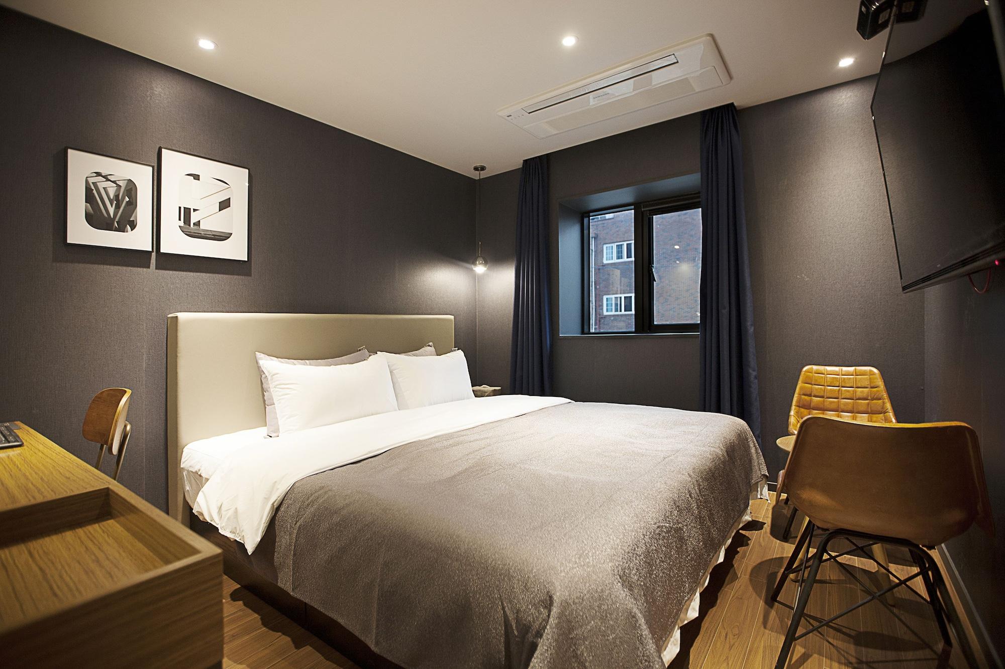Brown Dot Hotel Changwon Eksteriør bilde