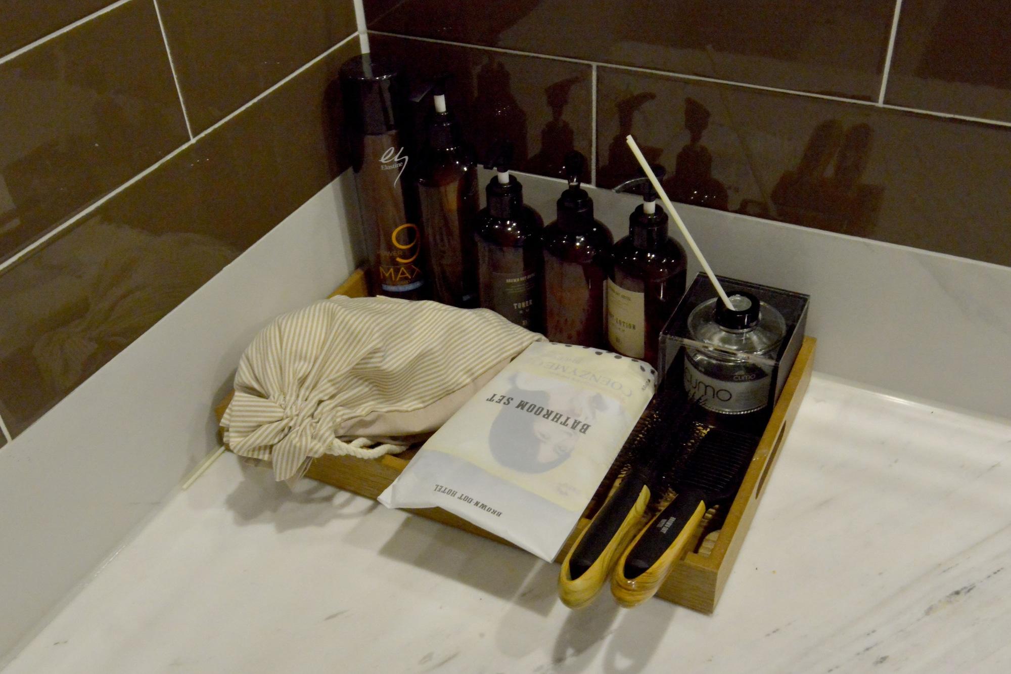 Brown Dot Hotel Changwon Eksteriør bilde