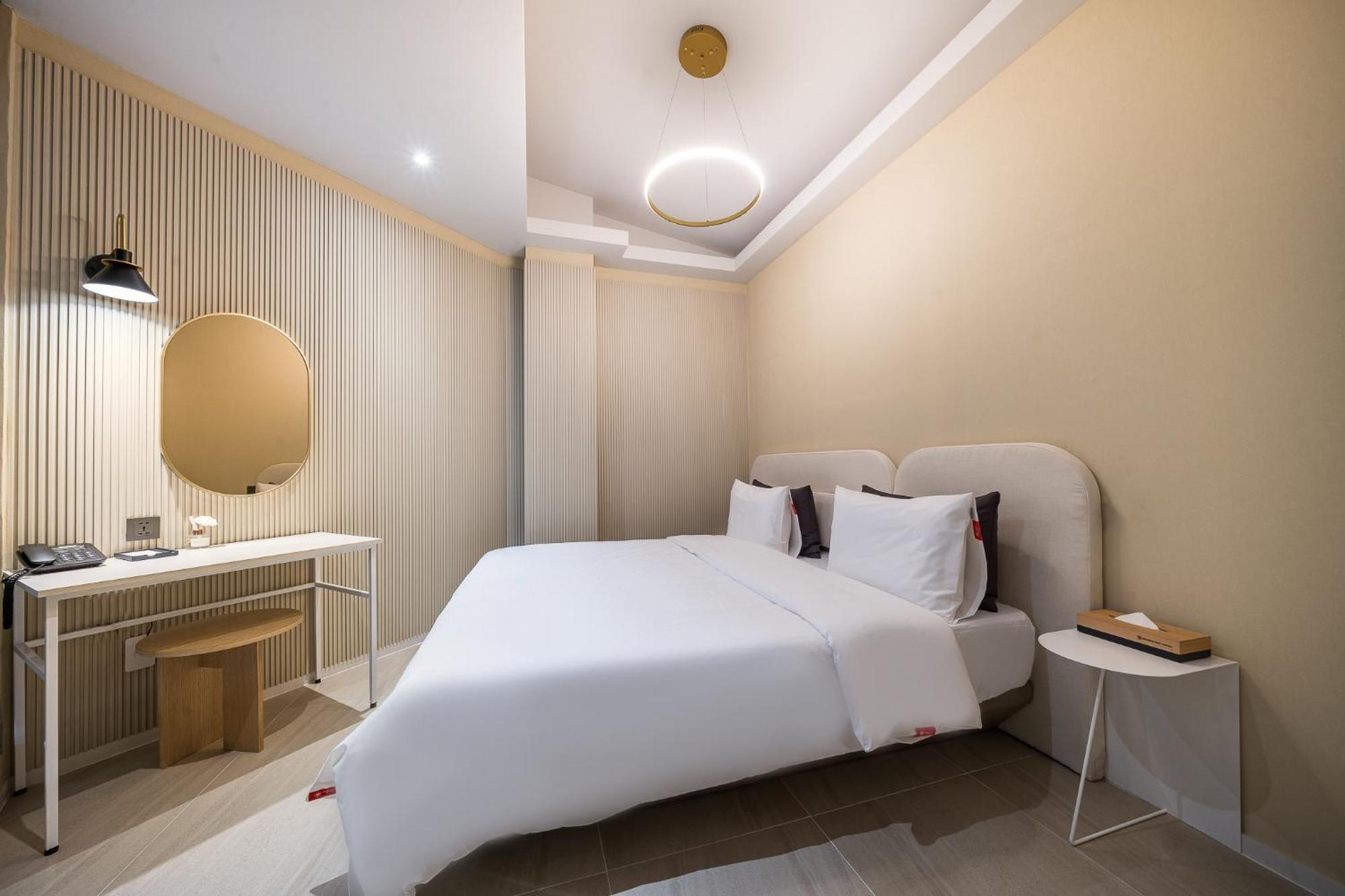 Brown Dot Hotel Changwon Eksteriør bilde