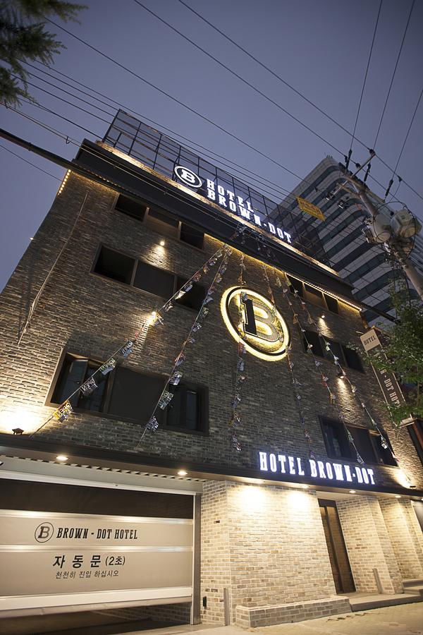 Brown Dot Hotel Changwon Eksteriør bilde